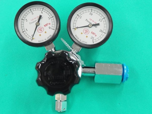 高圧用調整器 YR-5061 窒素ガス用 （真鍮タイプ）ヤマト産業